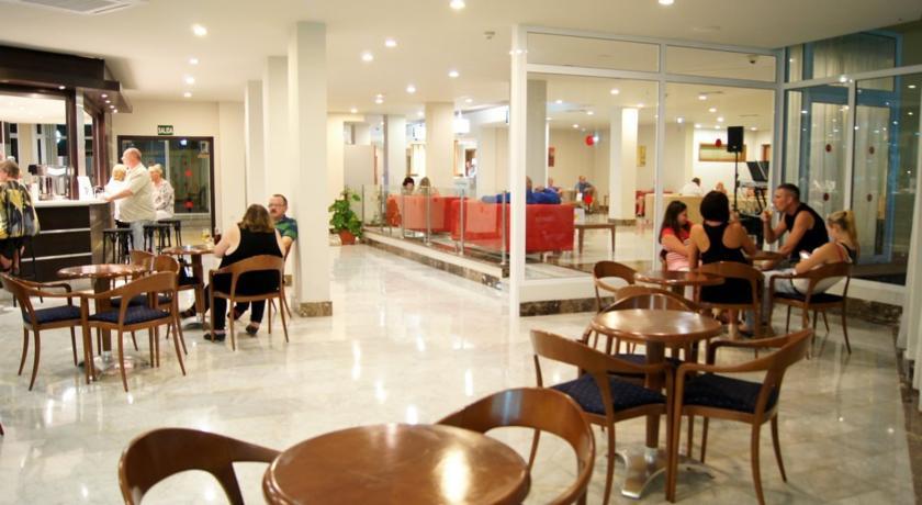 Playaolid Appart hôtel 3*