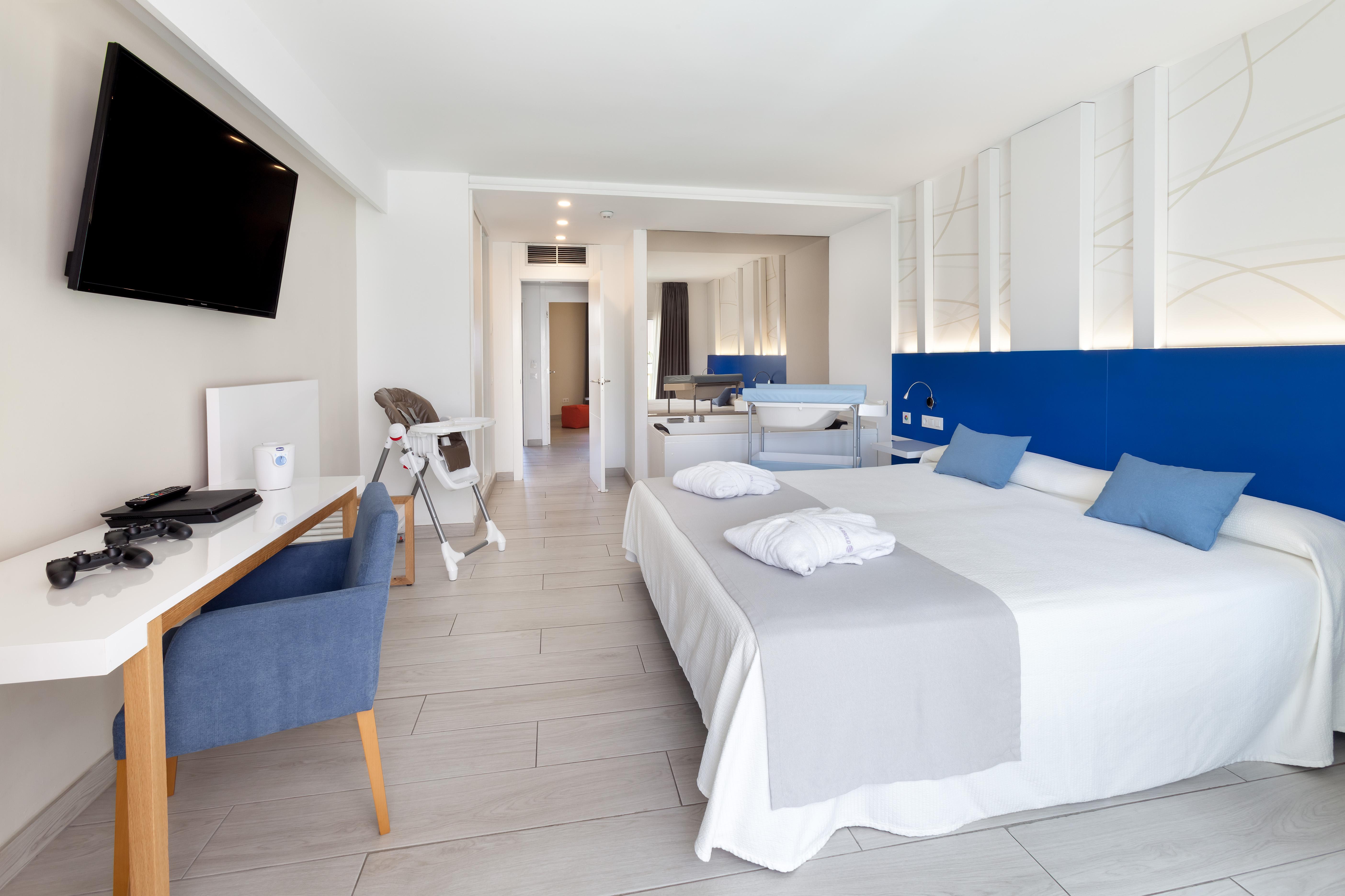 Hotel apartamentowy Playaolid Costa Adeje (Tenerife)